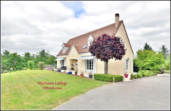 Propriété 8 pièces + annexes AULNAY SUR ITON (27)