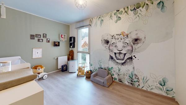 Charmant T3 récent avec balcon, cave et garage