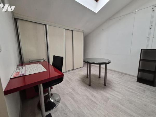 MAISON INDIVIDUELLE T6 AVEC GARAGE ET TERRAIN 