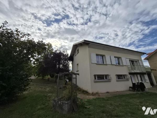MAISON INDIVIDUELLE T6 AVEC GARAGE ET TERRAIN 