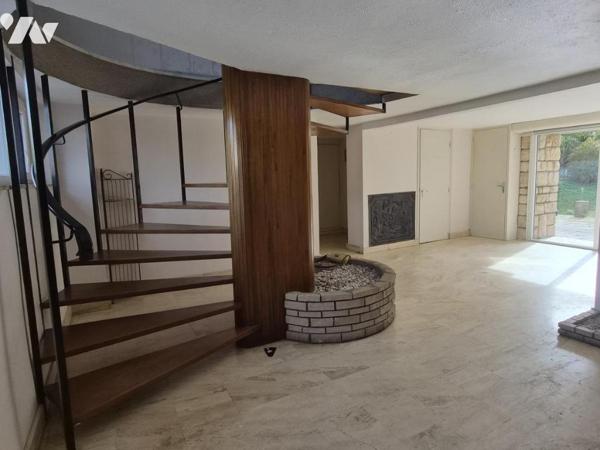 MAISON INDIVIDUELLE T6 AVEC GARAGE ET TERRAIN 