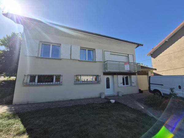 MAISON INDIVIDUELLE T6 AVEC GARAGE ET TERRAIN 