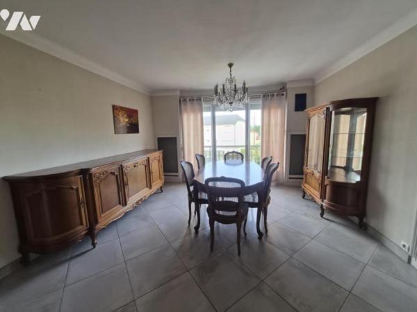 MAISON INDIVIDUELLE T6 AVEC GARAGE ET TERRAIN 