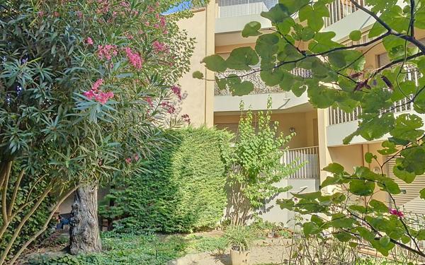 Appartement à vendre    2 pièces • 51,30 m2 Avignon