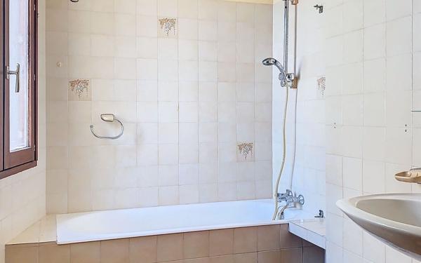 Appartement à vendre    2 pièces • 51,30 m2 Avignon