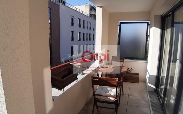 Appartement à vendre    3 pièces • 68,14 m2 Vanves