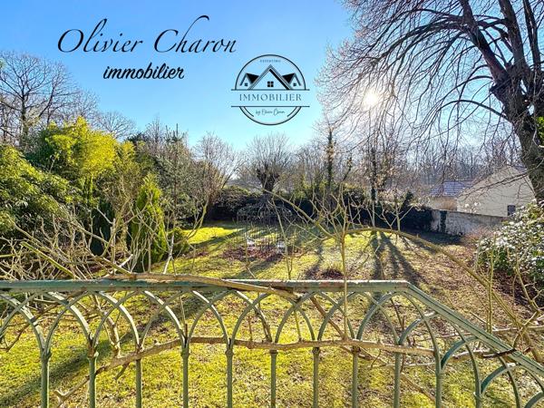 Triel-sur-Seine (78510) Maison de Maitre 19ème 250m2 sur 3420m2 de terrain