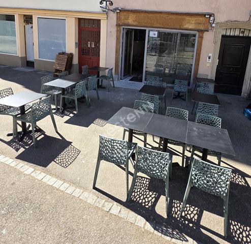 A VENDRE: Fonds de commerce STRASBOURG, restaurant Italien de 79m2 avec terrasse