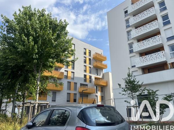 Location appartement 2 pièces 44 m² Vitry-sur-Seine