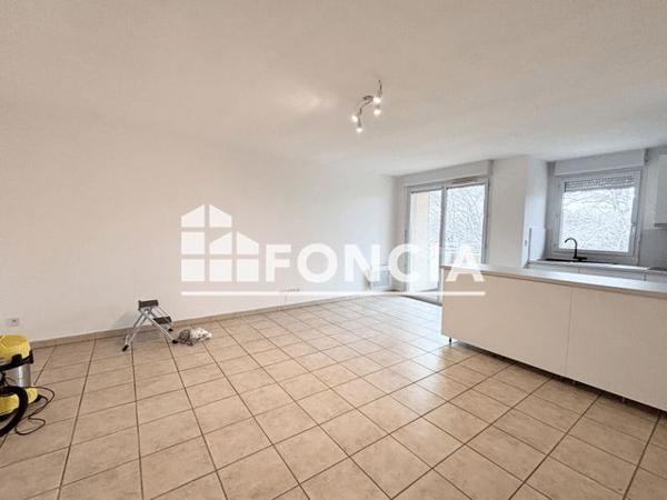 Location Appartement 2 pièces 45.4 m² - Vitrolles 13127