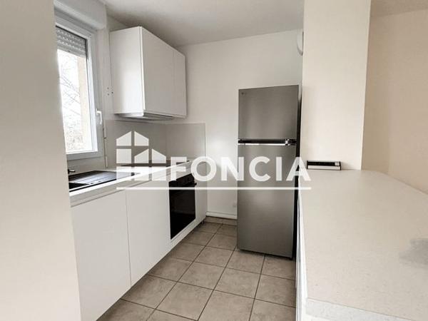Location Appartement 2 pièces 45.4 m² - Vitrolles 13127