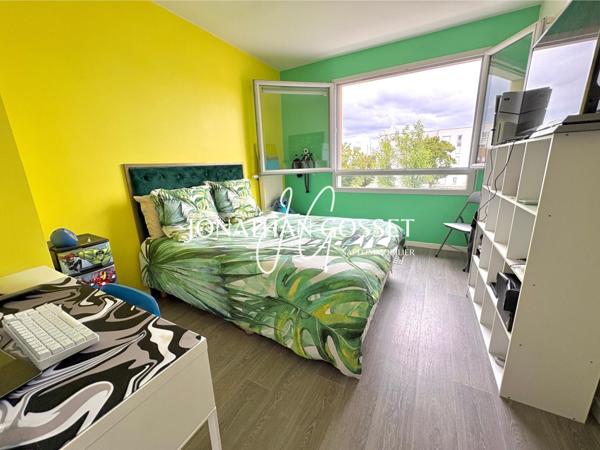 Appartement DUPLEX -5 pcs- 4ch- 93m²+ 28m² de terrasses