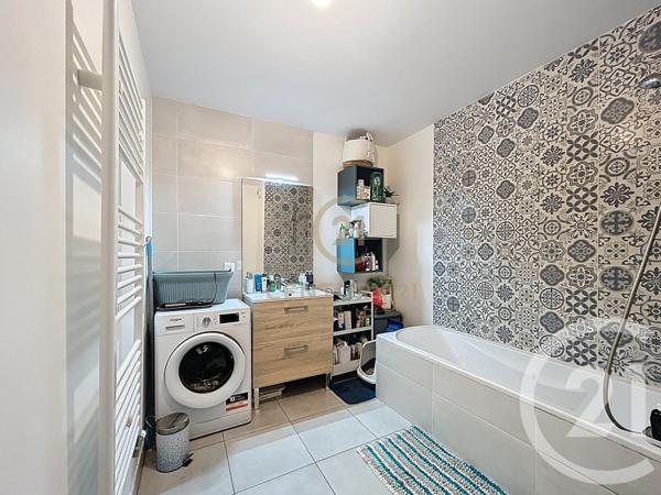 Appartement F2 à vendre  2 pièces - 40,76 m2 PONT EVEQUE - 38