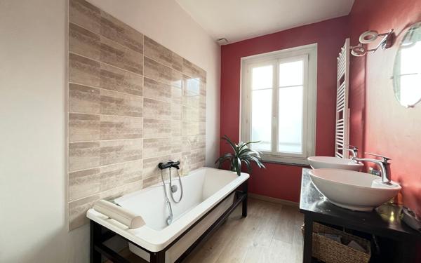 Maison à vendre    5 pièces •  Alençon