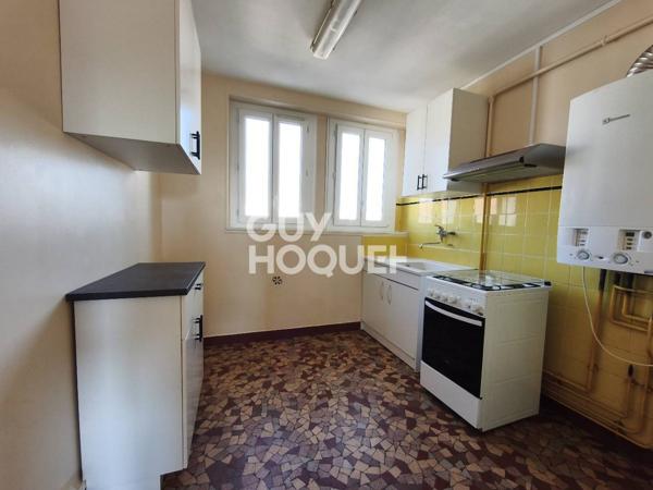 APPARTEMENT À LOUER DE 3 PIÈCES DE 65,86 M²