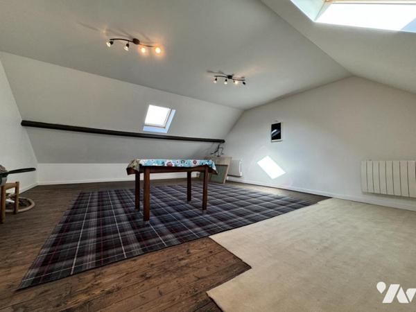 Maison semi individuelle à Quiévrechain 3 chambres, jardinet, garage + parkings