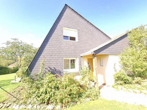 Maison atypique proche L'aigle 8 pièce(s) 140.77 m2 + terrain 1713m²