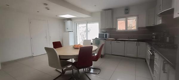 Maison à vendre 7 pièces 191m² Roubaix (59100)