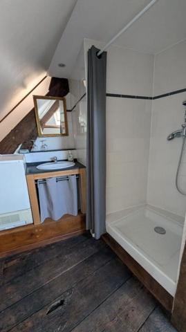 RARE : en Hyper centre de BRIVE LA GAILLARDE (19) IMMEUBLE DE RAPPORT