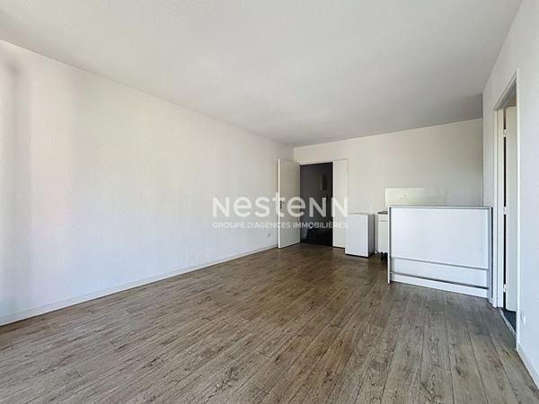 A VENDRE - TOULOUSE- APPARTEMENT T2 avec 2 places de parking et cellier avec ascenseur
