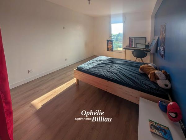 Maison contemporaine 2025 – env. 250 m² – 5 chambres – terrain 2 663 m² – Aire-sur-la-Lys