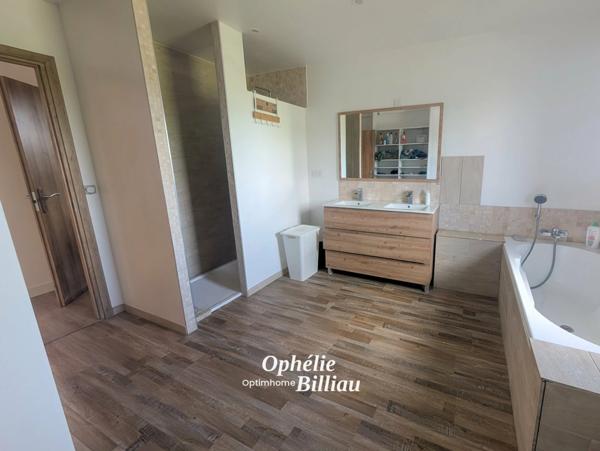 Maison contemporaine 2025 – env. 250 m² – 5 chambres – terrain 2 663 m² – Aire-sur-la-Lys