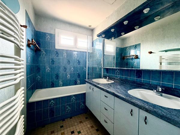 Pavillon 3 chambres 82 m² terrain 867 m² 5 mins Nevers Proche autoroute 2h de Paris