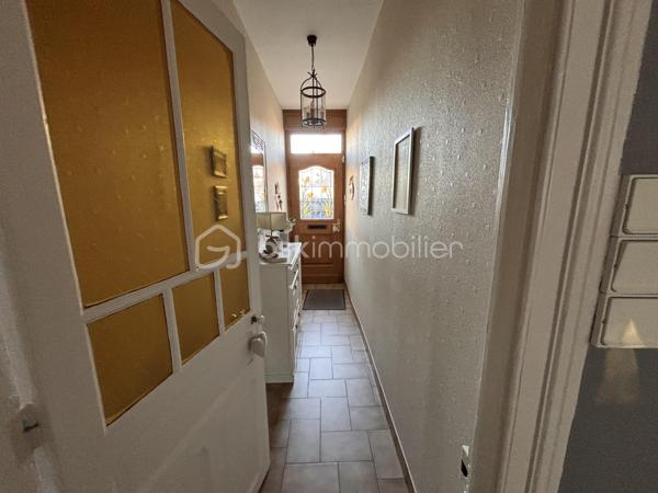 Maison ancienne de 694 m²