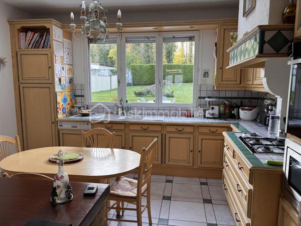 Maison ancienne de 694 m²