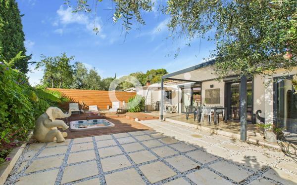 Maison à vendre    3 pièces • 85 m2 Tourrettes