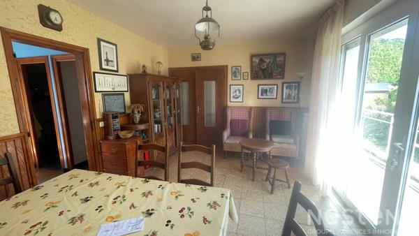 Quiberon - Maison de plain-pied avec 4 chambres, garage et atelier.
