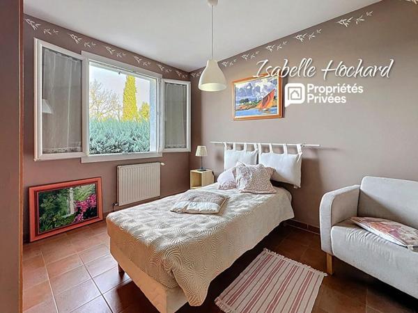 Maison Saint Maximin La Sainte Baume 5 pièce(s) 123 m²