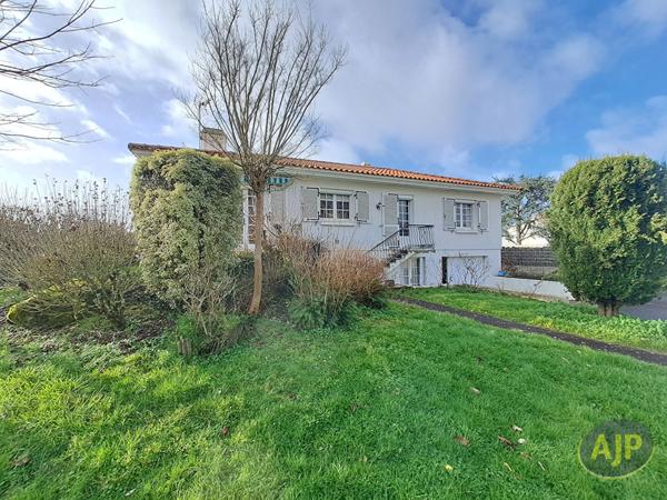 Vente maison Challans : 249 000 € - AJP Immobilier Challans