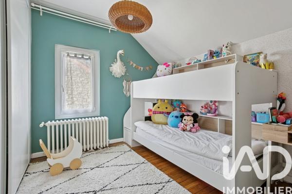 Maison à vendre 6 pièces 154 m² Saint-Brice-sous-Forêt