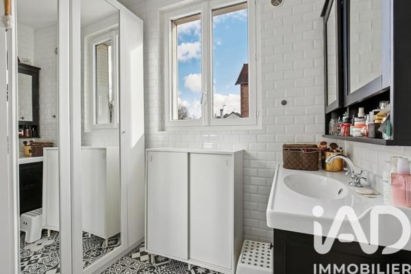 Maison à vendre 6 pièces 154 m² Saint-Brice-sous-Forêt