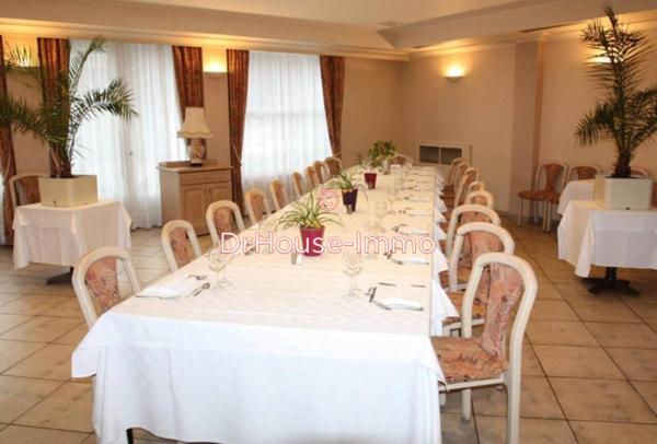 Commerce à vendre 45 pièces de 1 200 m²