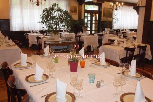 Commerce à vendre 45 pièces de 1 200 m²