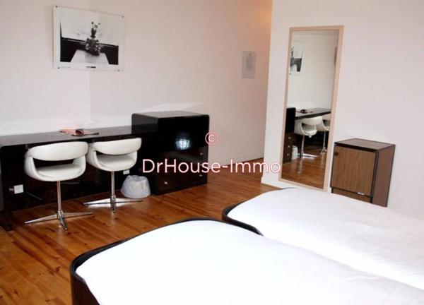 Commerce à vendre 45 pièces de 1 200 m²