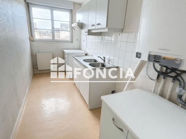 Location Appartement 3 pièces 71 m² - 12 RUE DE LA BOULE Flers 61100