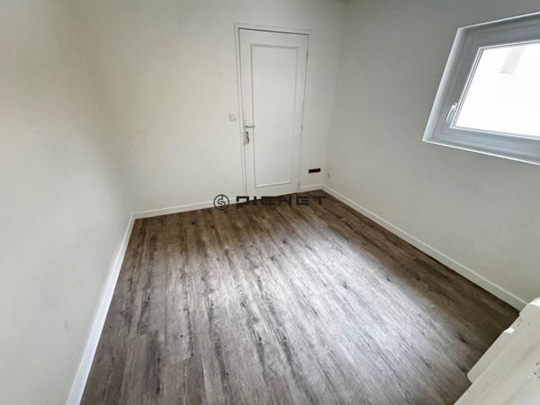 Appartement 3 pièces 65 m² BORDEAUX - 33800