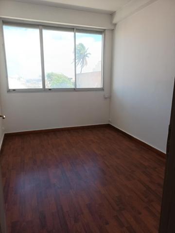 A louer F5 duplex rue Pasteur Equipement(s)
