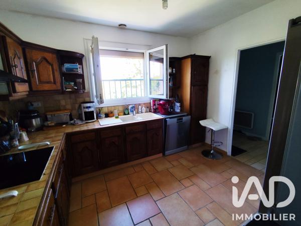 Maison à vendre 5 pièces 102 m² Saint-Martin-de-Bernegoue