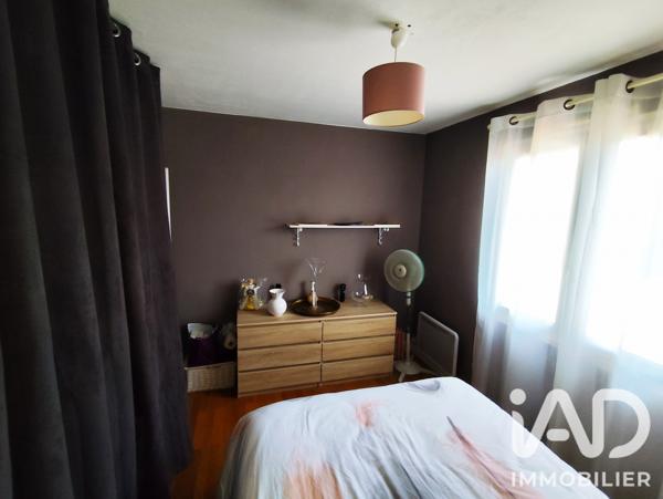 Maison à vendre 5 pièces 102 m² Saint-Martin-de-Bernegoue