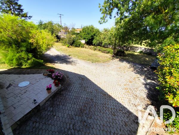 Maison à vendre 5 pièces 102 m² Saint-Martin-de-Bernegoue