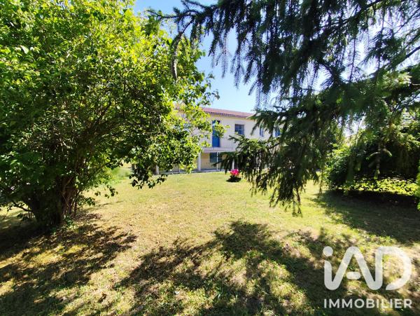 Maison à vendre 5 pièces 102 m² Saint-Martin-de-Bernegoue