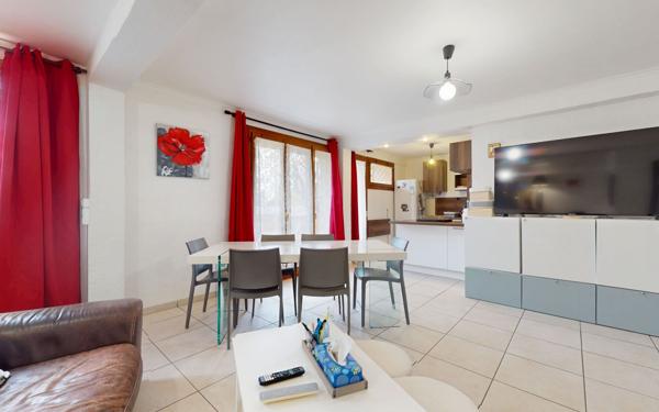 Appartement à vendre    4 pièces • 81 m2 Sainte-Foy-lès-Lyon