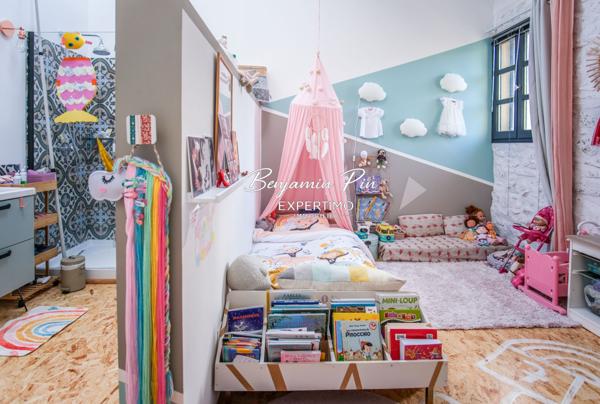 Rustrel (84400) Superbe maison en pierre à Rustrel