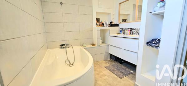 Maison à vendre 6 pièces 173 m² Portes-lès-Valence