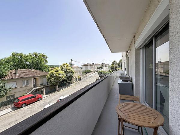 A vendre Agréable appartement T3 avec jardin privatif  avec place parking