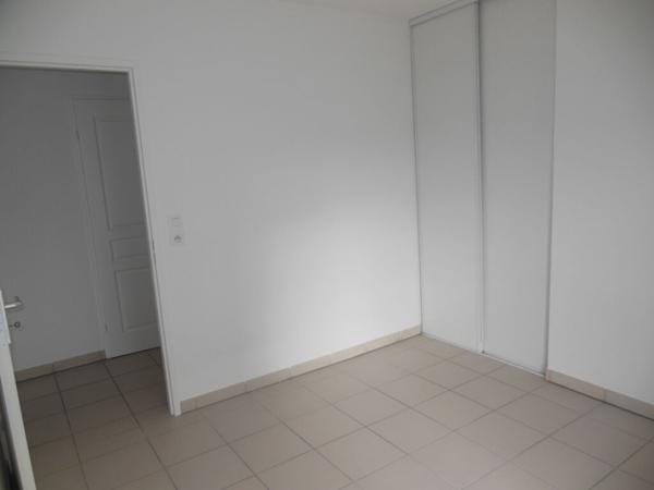 Toulouse 31200 Quartier Croix Daurade/ Bonnefoy  SANS FRAIS AGENCE  T4 Récent de 83.50m² avec  Terrasse couverte de 8.60m² 1 place de parking en sous sol